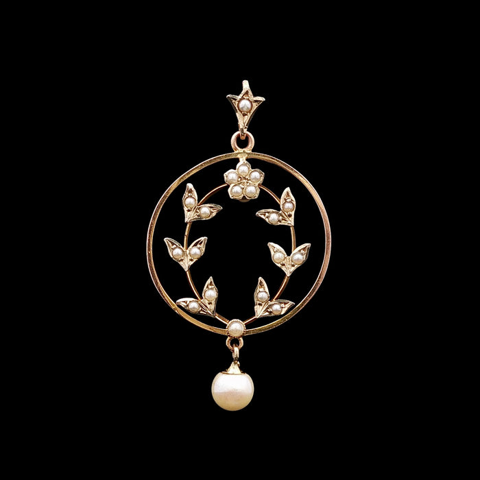 Edwardian 9ct Yellow Gold Seed Pearl Floral Wreath Pendant